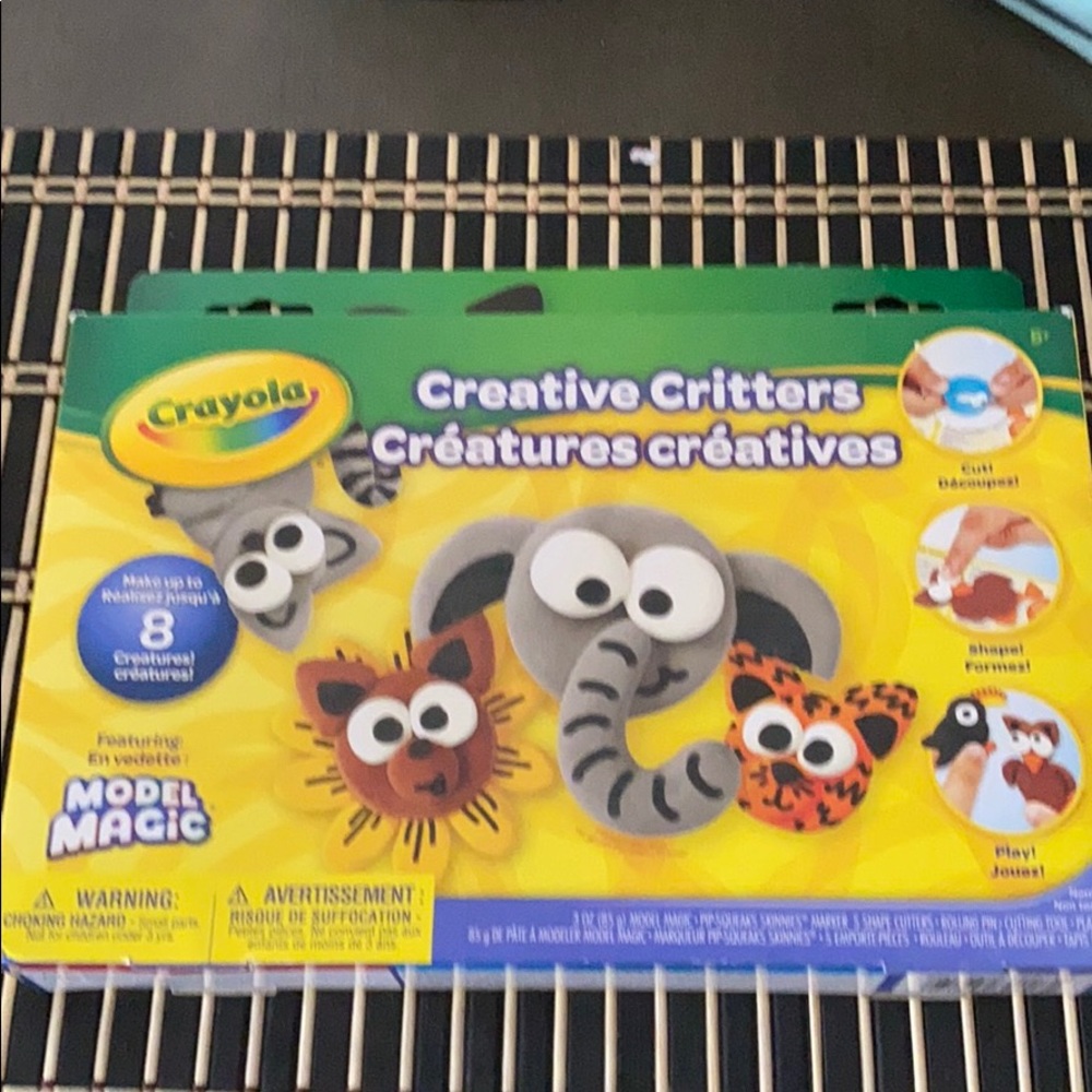 Crayola Model Magic Creative Critters Jungle Kit